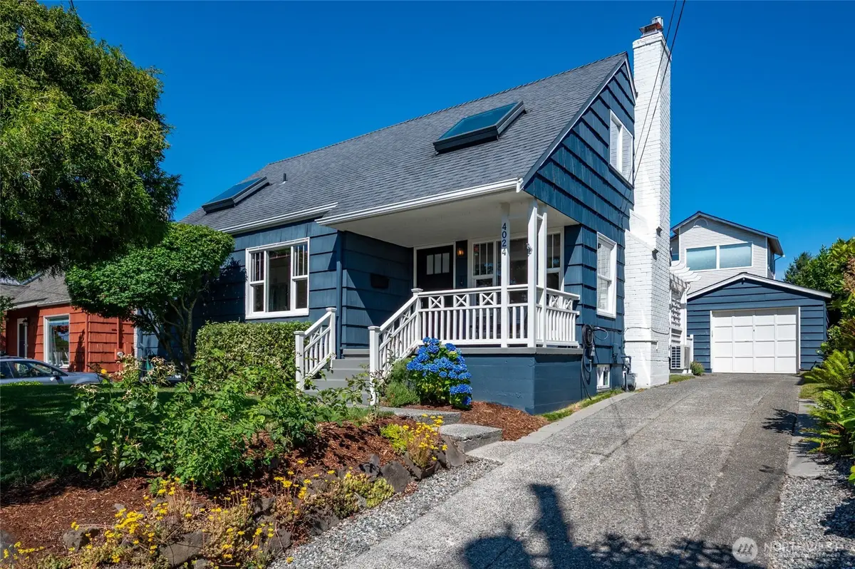 4024 55th Avenue Sw, Seattle, WA 98116 - #1