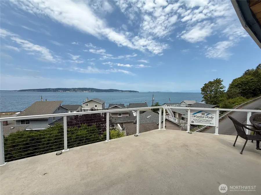 633 Maple Grove Rd, Camano Island, WA 98282 - #3