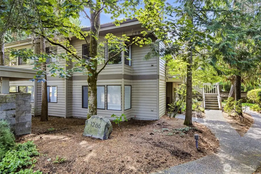 1266 Bellevue Way Ne #2, Bellevue, WA 98004 - #2