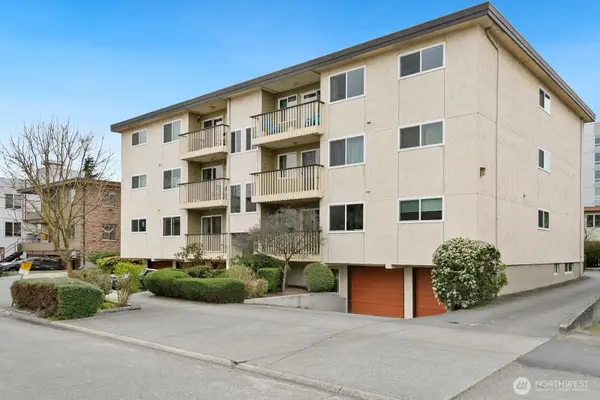 2031 NW 59th Street #101, Seattle, WA 98107