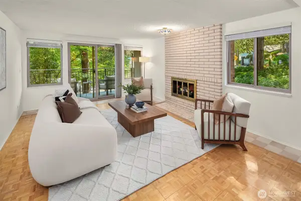 3400 25th Avenue W #201, Seattle, WA 98199