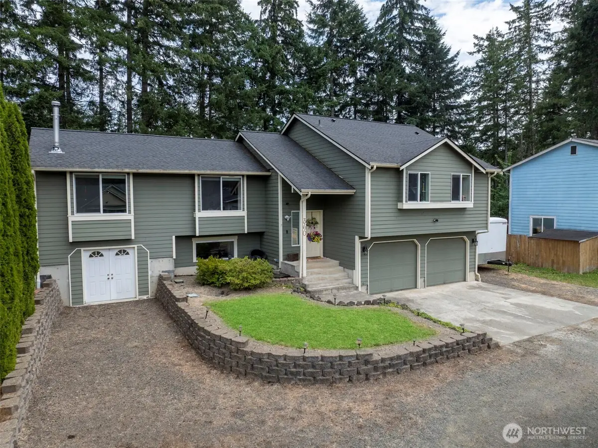 360 E Road Of Tralee, Shelton, WA 98584 - #1