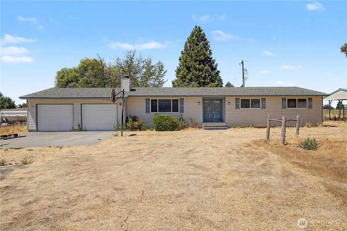 2027 W Atkinson Road, Othello, WA 99344 - #1