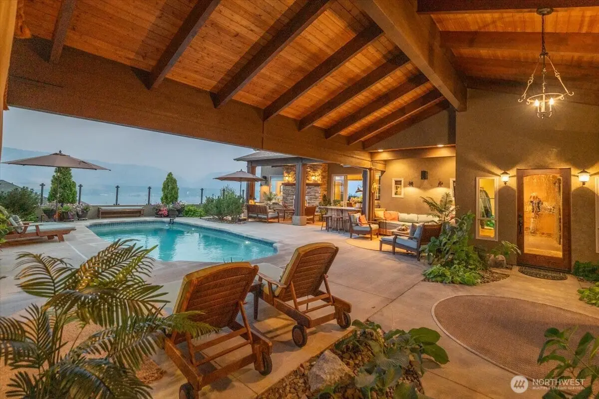 100 Ridgeview Drive, Chelan, WA 98816 - #1