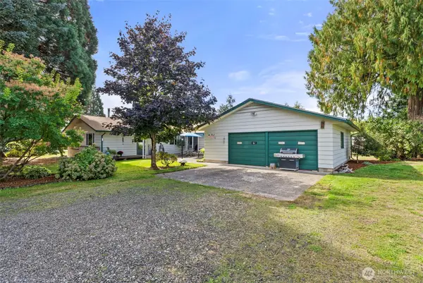 6724 128th Avenue Sw, Olympia, WA 98512