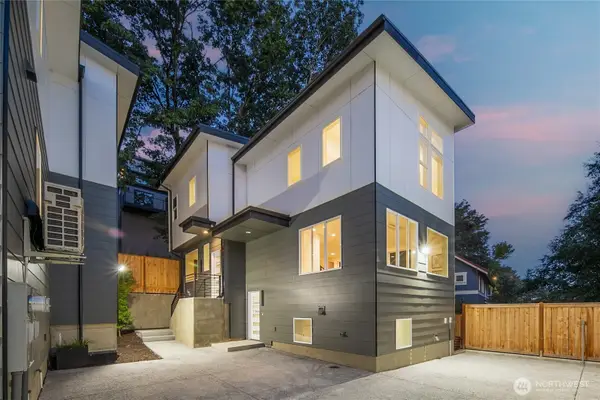1804 28th Avenue S, Seattle, WA 98144
