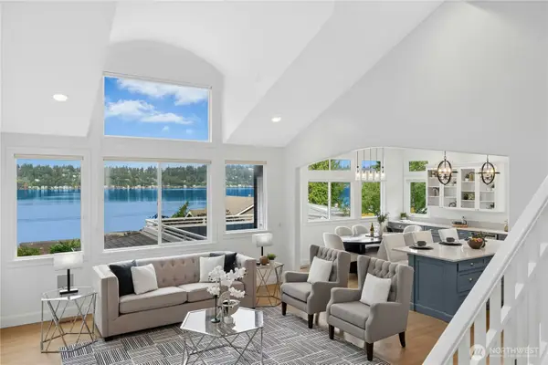 13130 Holmes Point Drive Ne, Kirkland, WA 98034