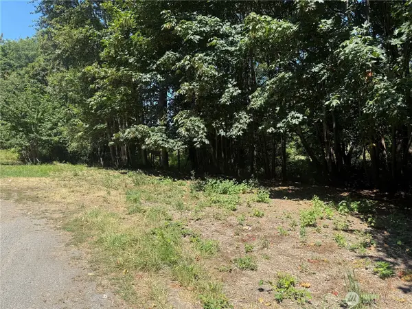 2009 E Ennis Creek Road #11-15, Port Angeles, WA 98362