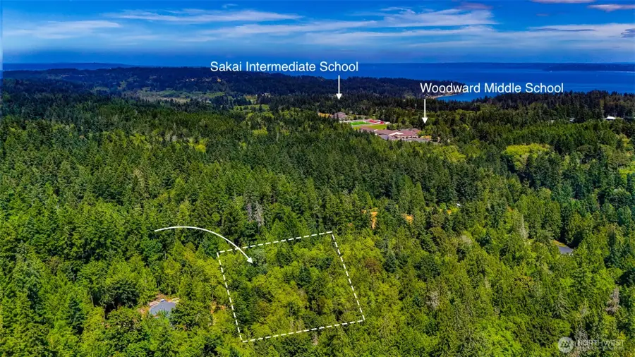 8679 NE Fox Den Lane, Bainbridge Island, WA 98110 - #2