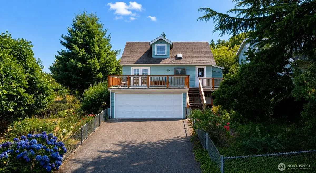 11711 82nd Avenue S, Seattle, WA 98178 - #1