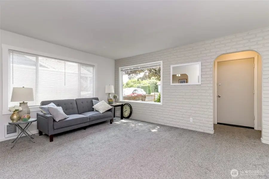 921 E 58th Street, Tacoma, WA 98404 - #2