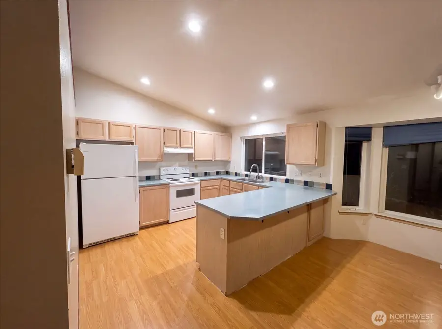 12531 81st Place Ne, Kirkland, WA 98034 - #2