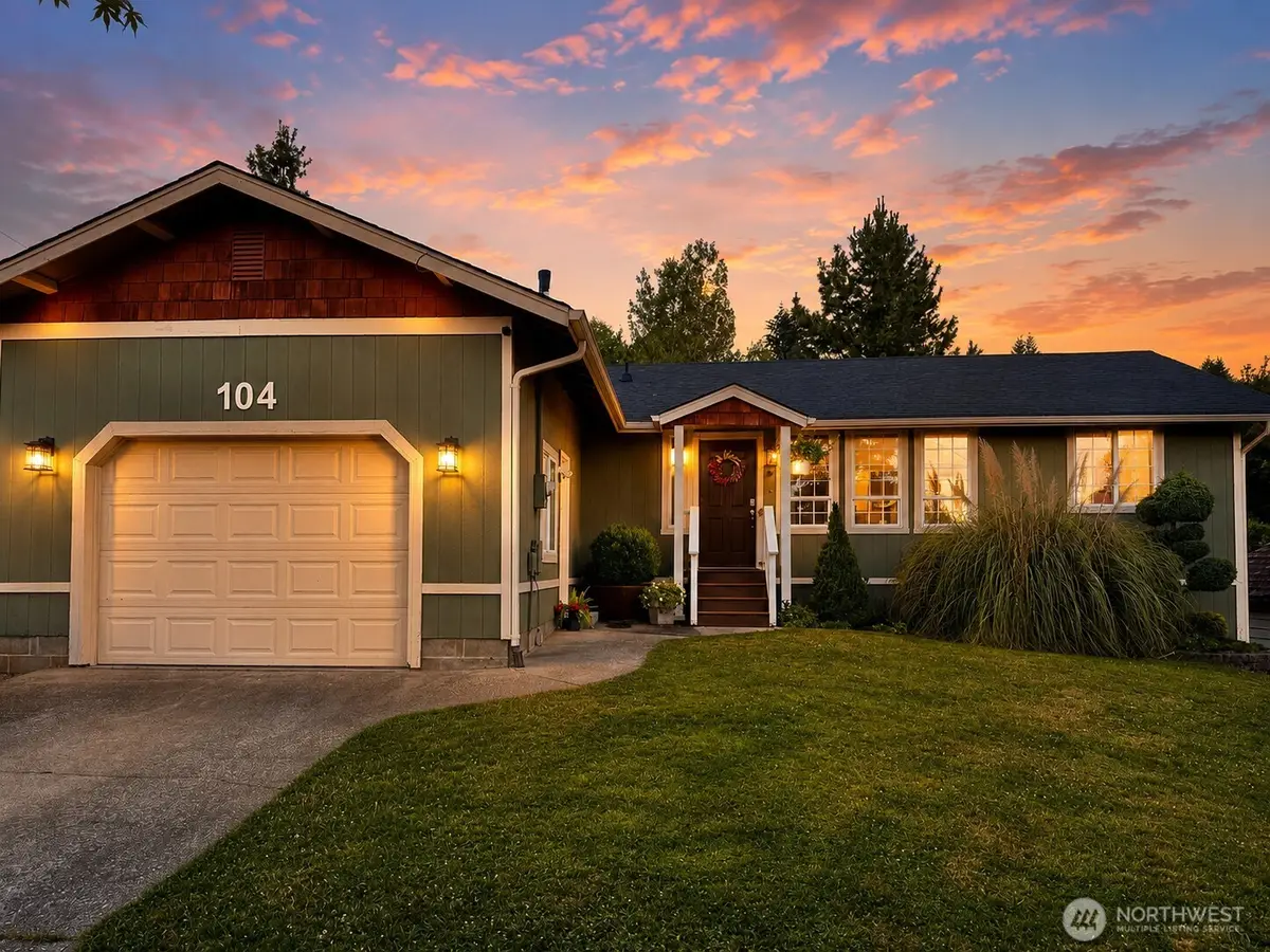 104 S Green Street, Centralia, WA 98531 - #1