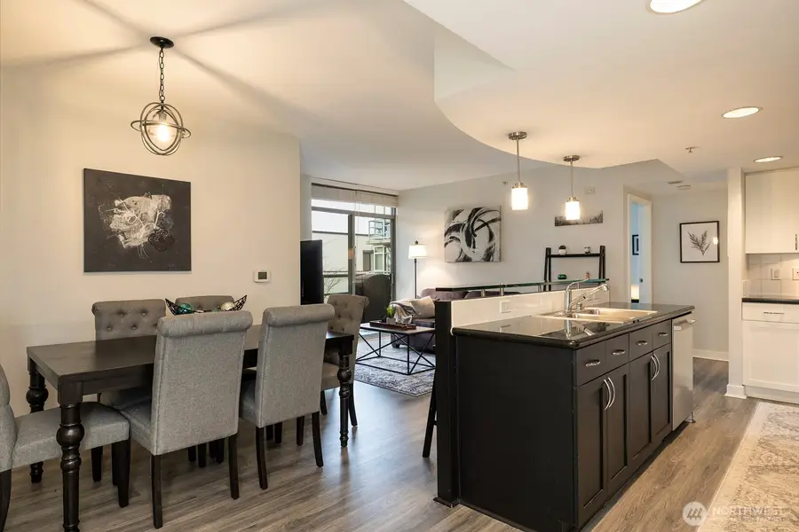 2929 1st Avenue #313, Seattle, WA 98121 - #3