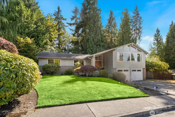 17202 Sealawn Place, Edmonds, WA 98026
