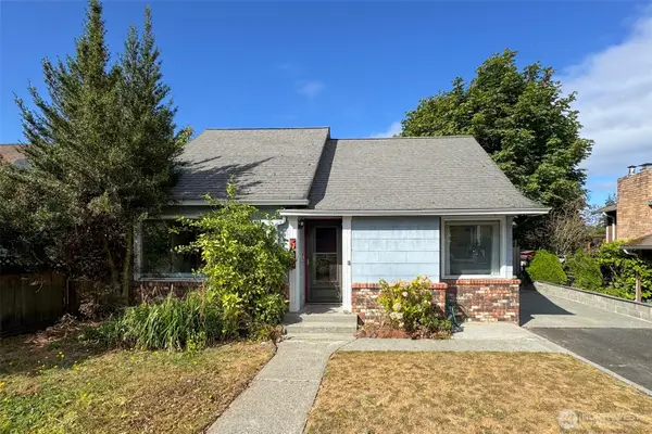 519 W 15th Street, Port Angeles, WA 98362
