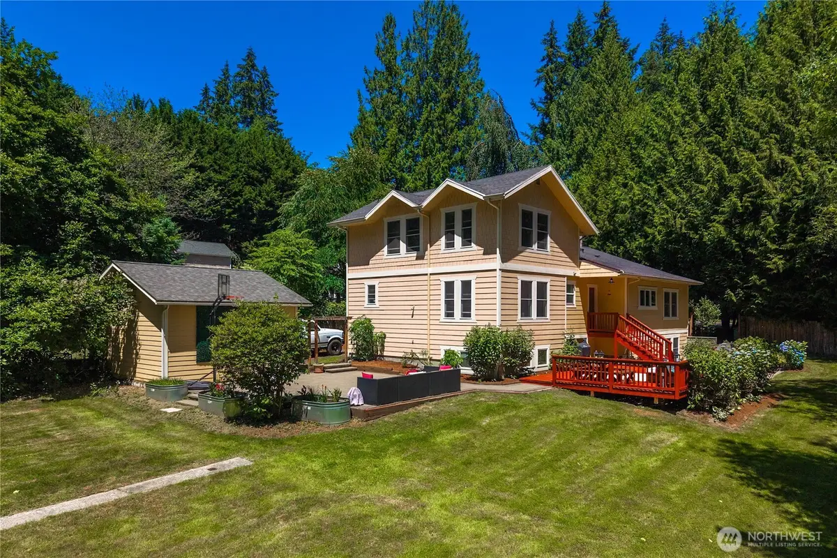 18443 Ballinger Way Ne, Lake Forest Park, WA 98155 - #1