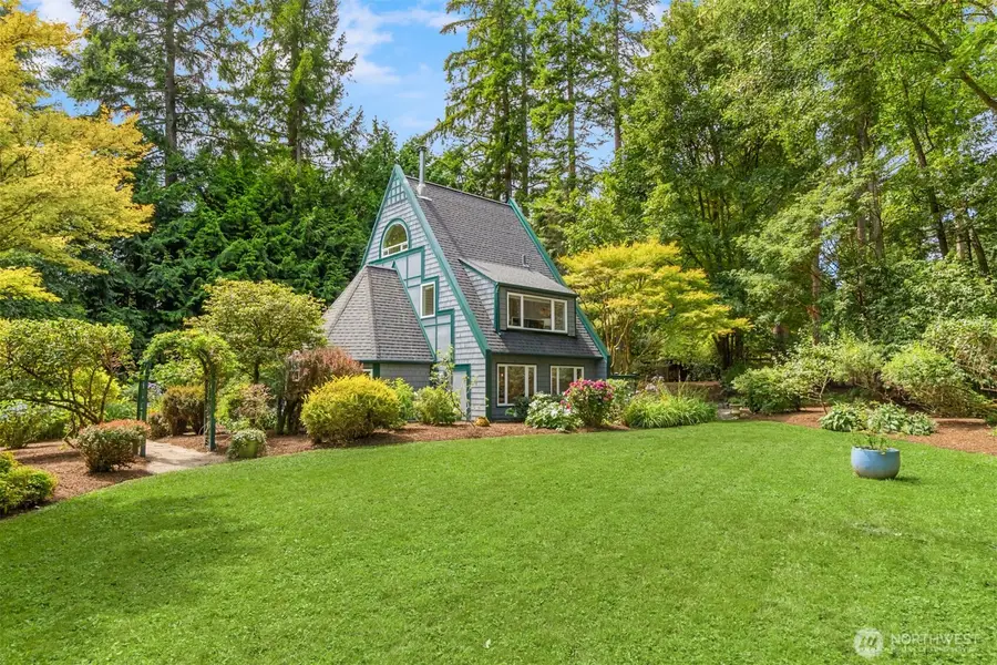 12231 Sunrise Drive Ne, Bainbridge Island, WA 98110 - #2