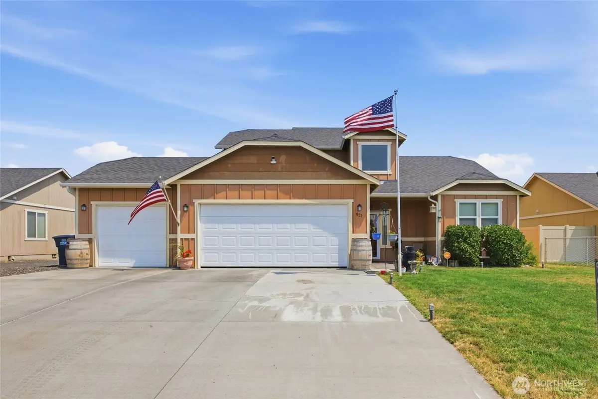 521 N Florida Drive, Moses Lake, WA 98837 - #1