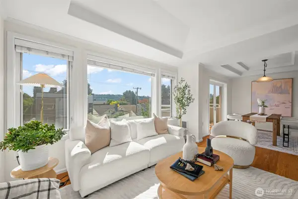 2167 Dexter Avenue N #402, Seattle, WA 98109