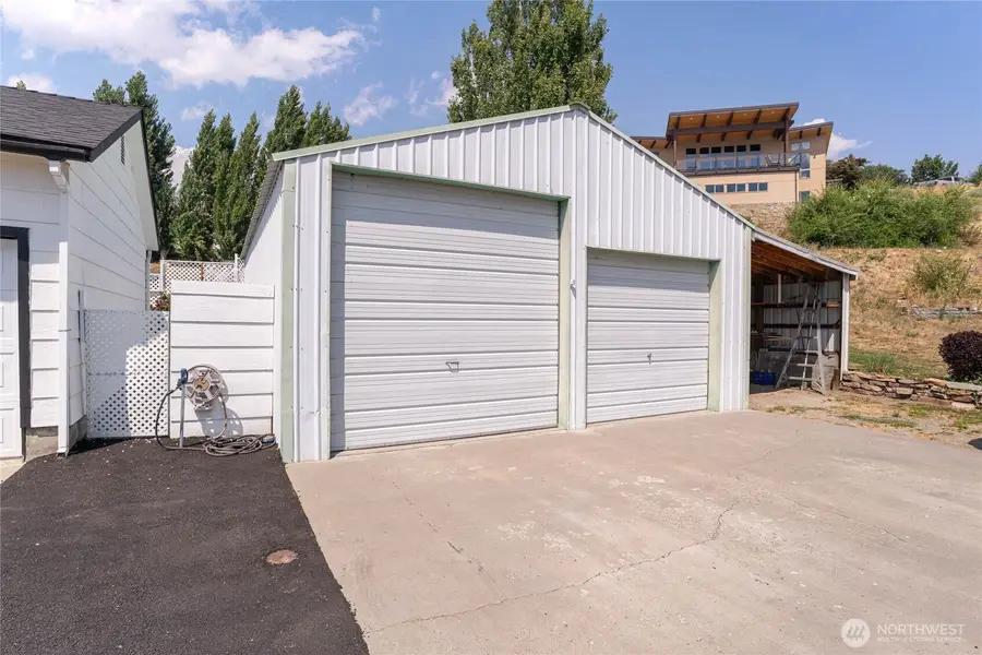 175 Green Avenue, Manson, WA 98831 - #3