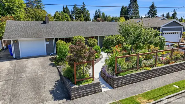 1323 N Heatherwood E, Tacoma, WA 98406