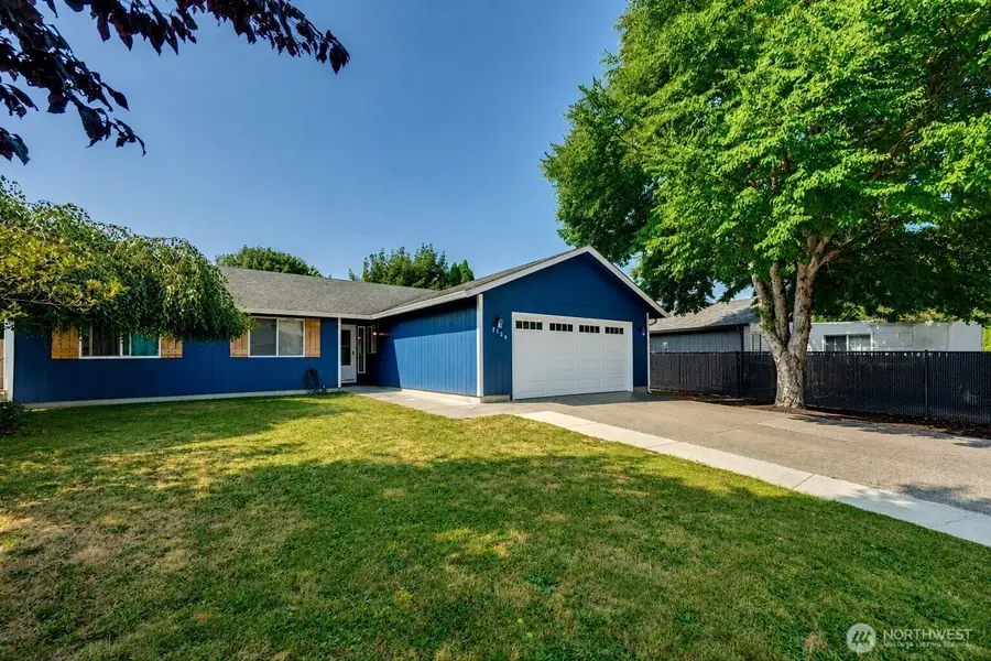 2129 Dahlia Street, Woodland, WA 98674 - #2