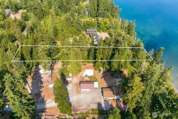 2689 SE Camano Drive #0136, Camano Island, WA 98282