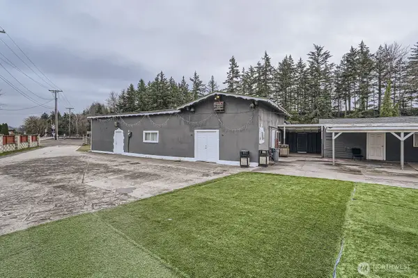 1706 SE Auburn-black Diamond Rd, Auburn, WA 98002