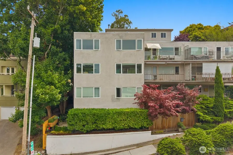 632 13th Avenue E #19, Seattle, WA 98102 - #2