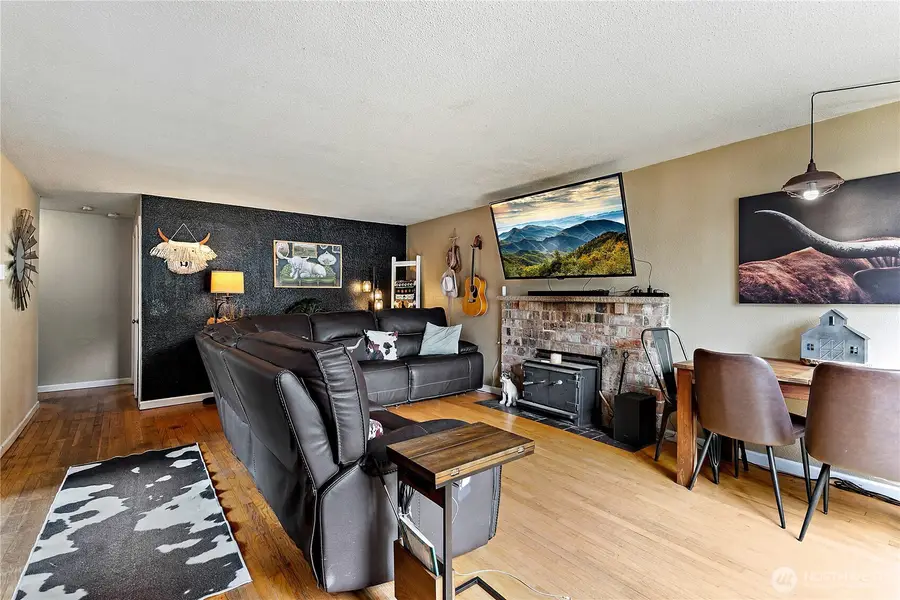 7402 E F St, Tacoma, WA 98404 - #3