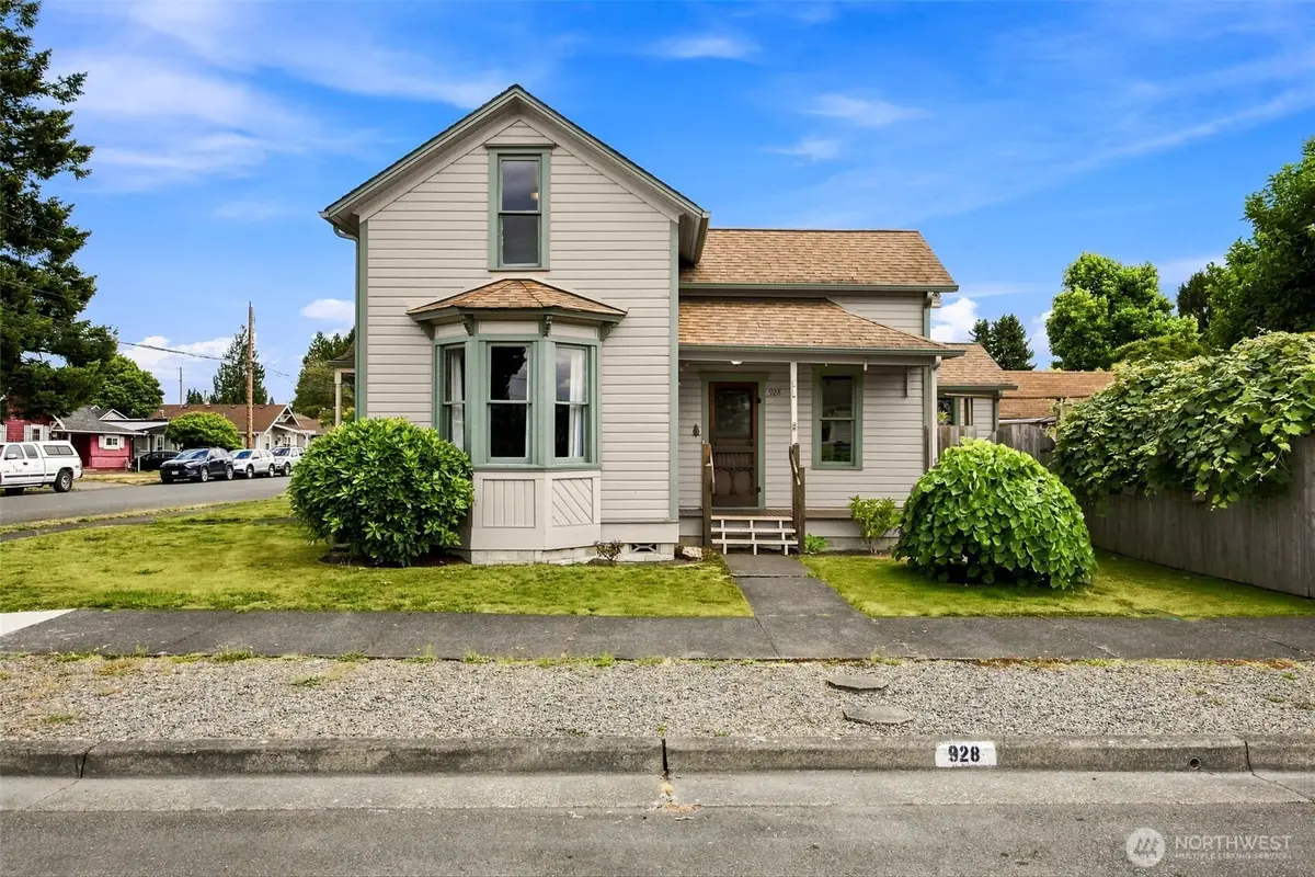 928 3rd Avenue Nw, Puyallup, WA 98371 - #1