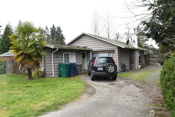23504 58th Avenue W, Mountlake Terrace, WA 98043