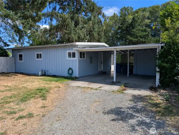 607 5th Street Ne, Puyallup, WA 98372