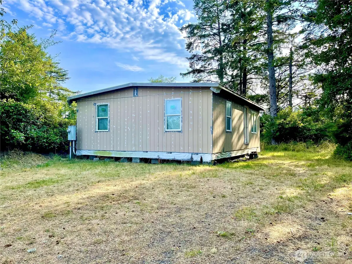 777 Edgewood Avenue Ne, Ocean Shores, WA 98569 - #1