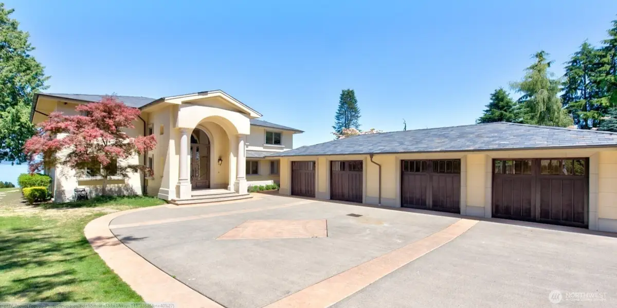 8711 Talbot Road, Edmonds, WA 98026 - #1
