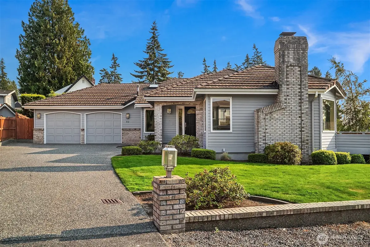 912 Cedar Street, Edmonds, WA 98020 - #1