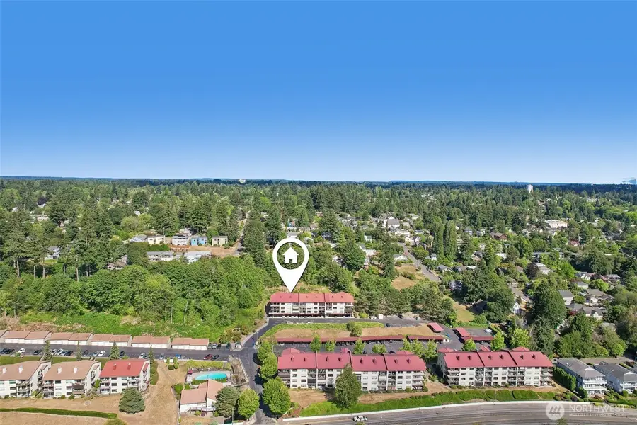 908 East Bay Drive Ne #E-104, Olympia, WA 98506 - #2