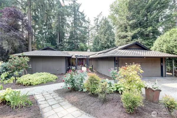 901 129th Place Ne, Bellevue, WA 98005