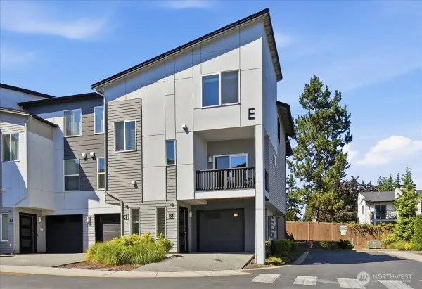 3311 156th Street Sw #E8, Lynnwood, WA 98087