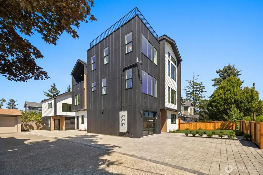 724 N 89th Street, Seattle, WA 98103 - #2