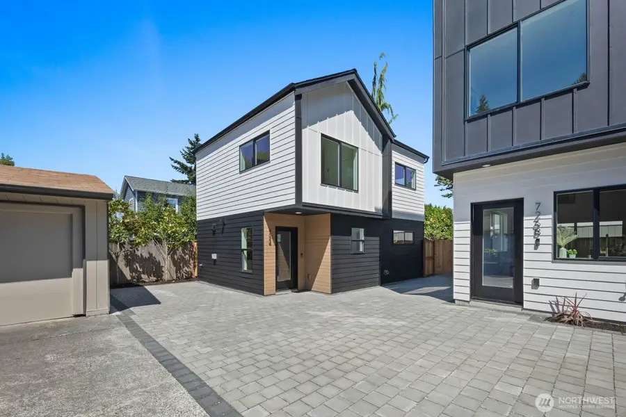 724 N 89th Street, Seattle, WA 98103 - #3