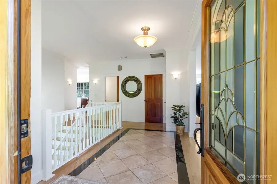801 W Barrett Street, Seattle, WA 98119 - #2