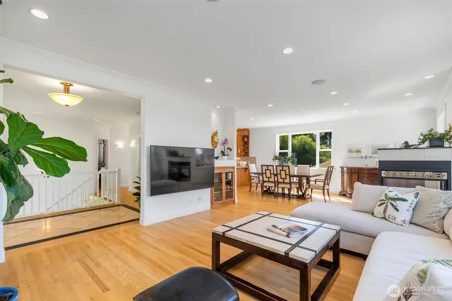 801 W Barrett Street, Seattle, WA 98119 - #3