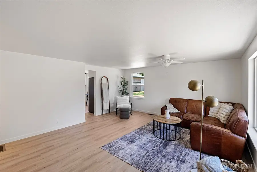 3331 Phillips Avenue, Bremerton, WA 98310 - #3