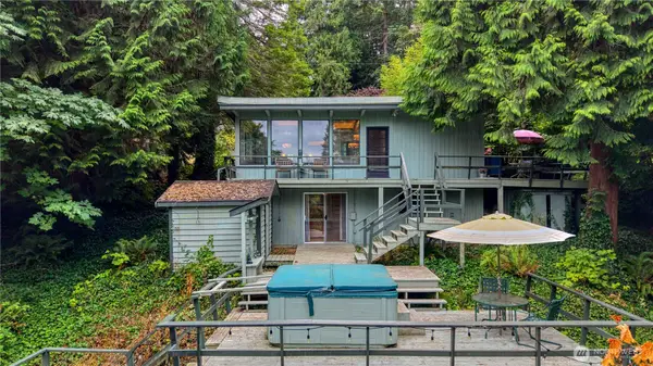 1788 Cliff Road, Point Roberts, WA 98281