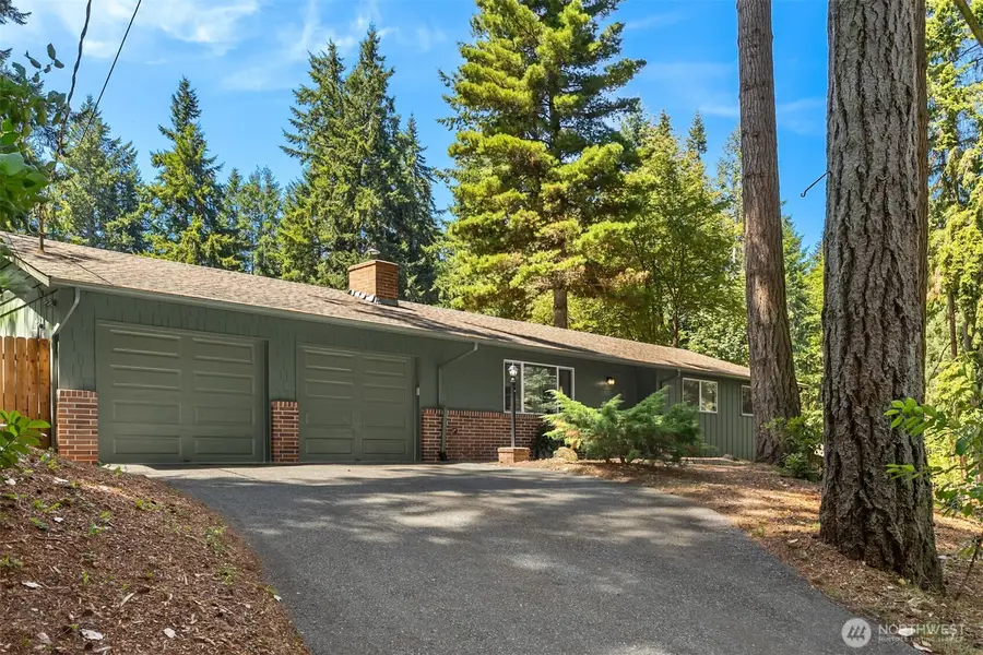 12249 N Madison Avenue Ne, Bainbridge Island, WA 98110 - #2