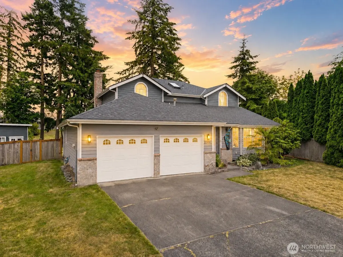 2306 38th Avenue Se, Puyallup, WA 98374 - #1