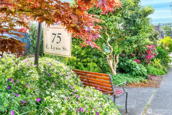 75 E Lynn Street #B, Seattle, WA 98102
