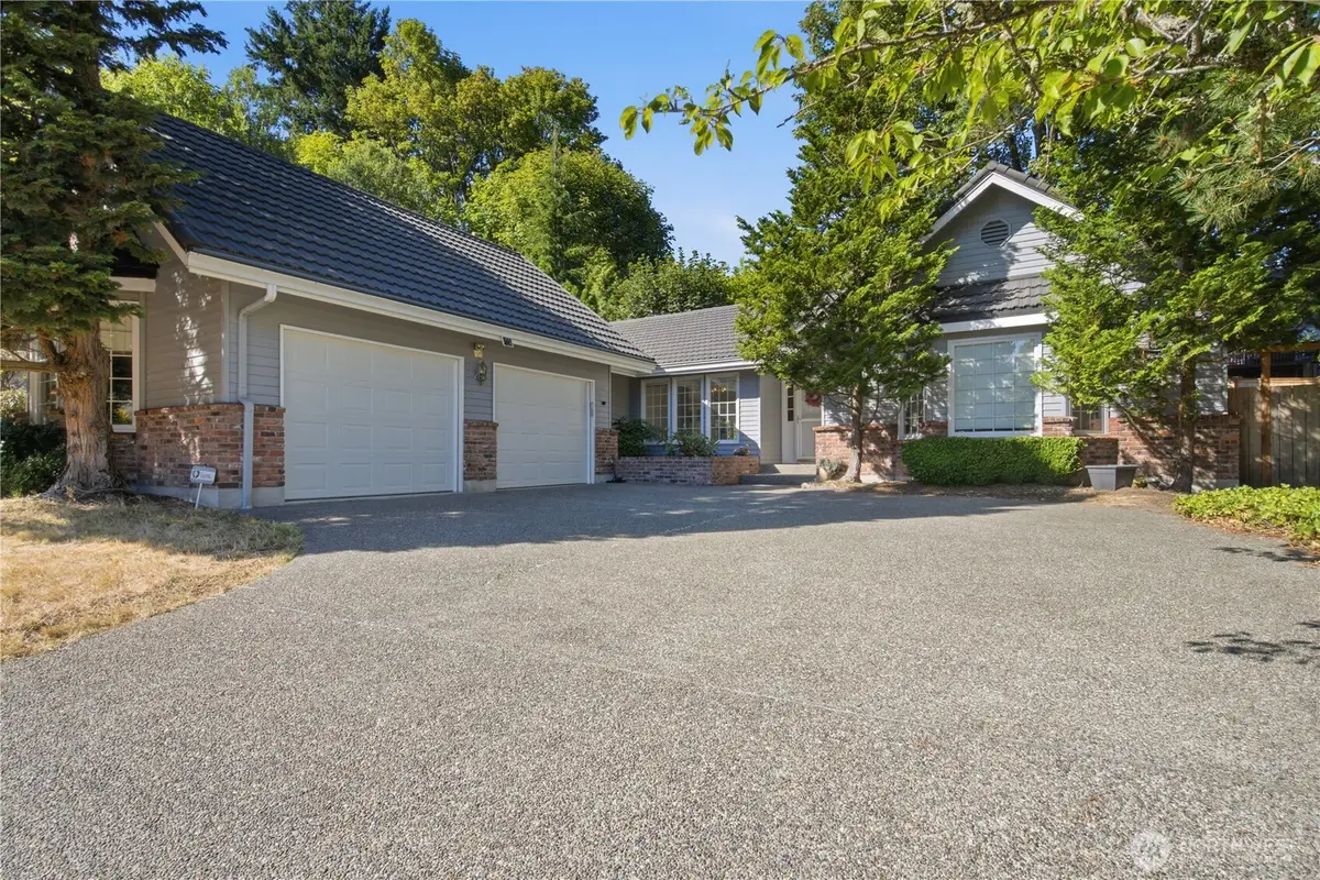 14018 SE 51st Place, Bellevue, WA 98006 - #1